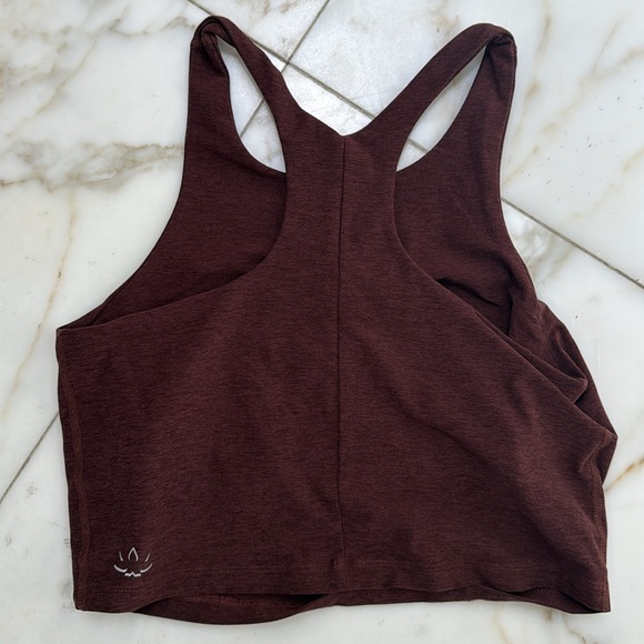 Beyond yoga top - Picture 3 of 3